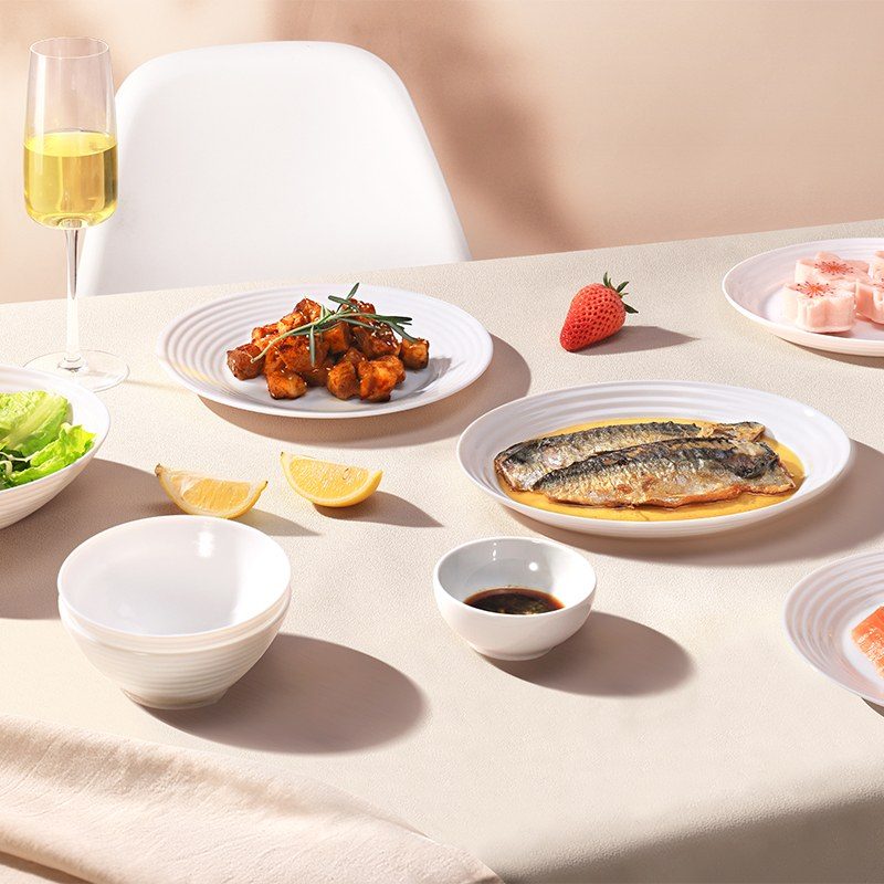 白玉餐具18件套详情图